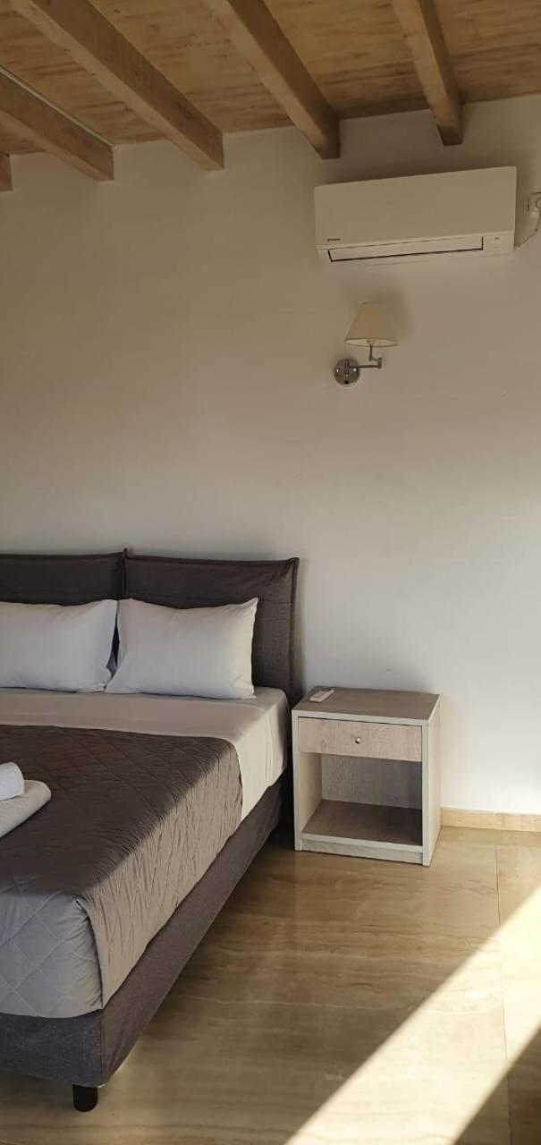 Mykonos Vibes Airport Studios And Apartments Mykonos Town 외부 사진