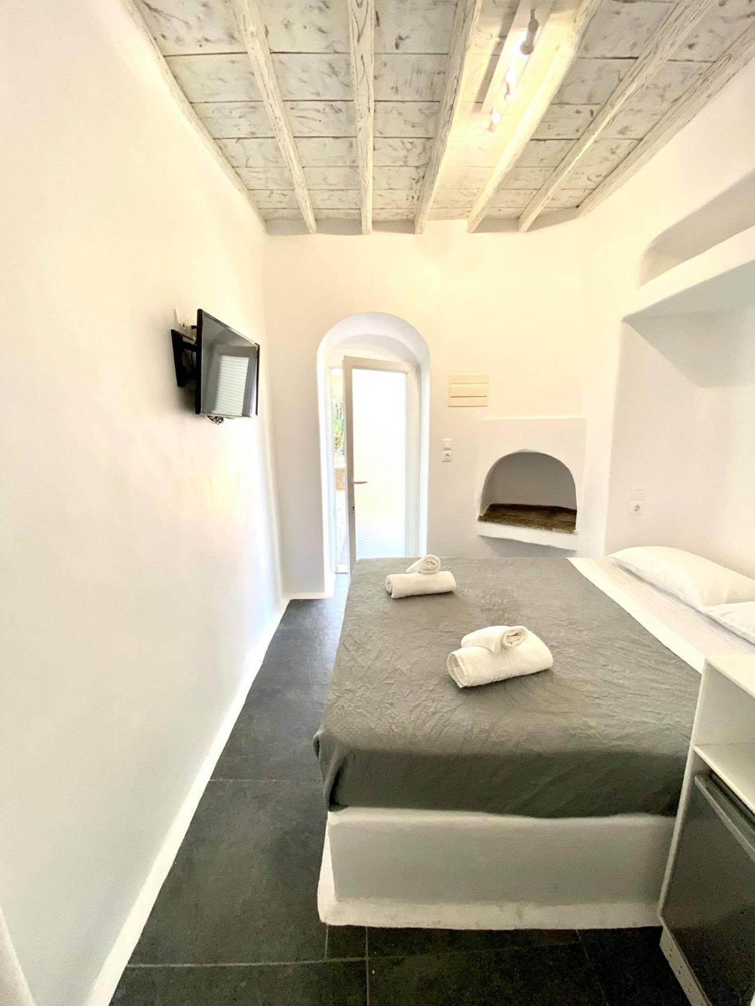 Mykonos Vibes Airport Studios And Apartments Mykonos Town 외부 사진