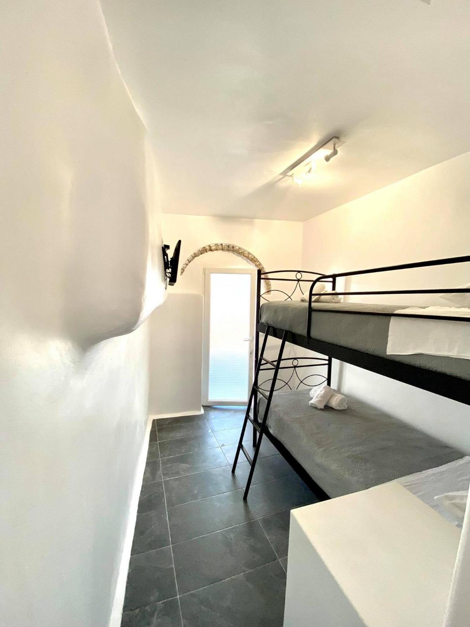 Mykonos Vibes Airport Studios And Apartments Mykonos Town 외부 사진