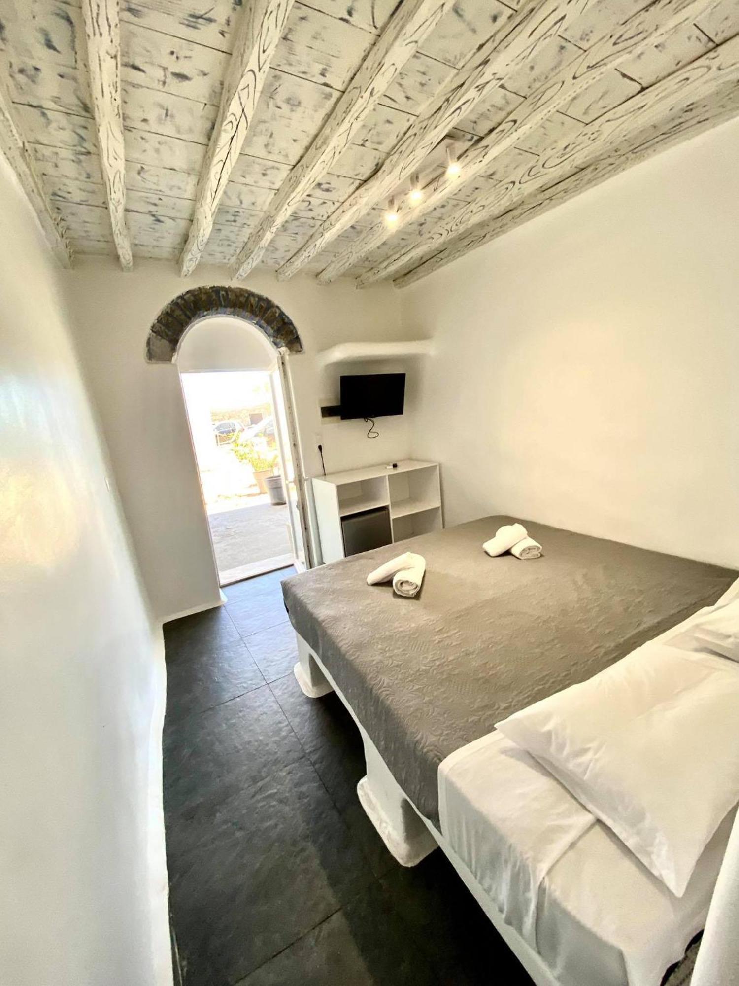 Mykonos Vibes Airport Studios And Apartments Mykonos Town 외부 사진