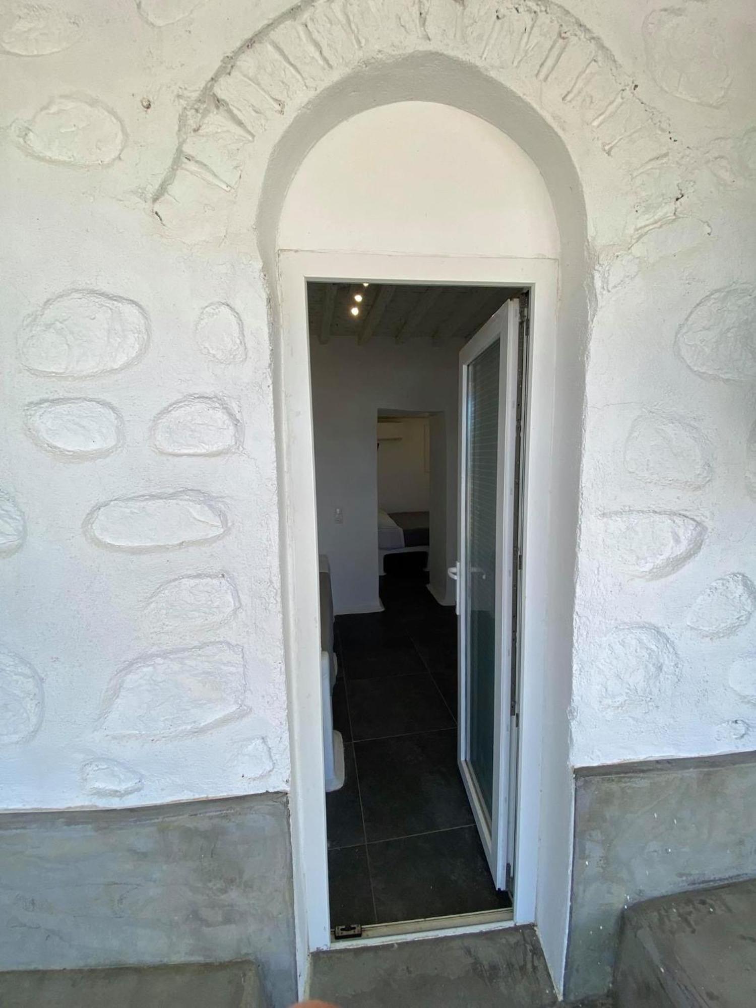 Mykonos Vibes Airport Studios And Apartments Mykonos Town 외부 사진