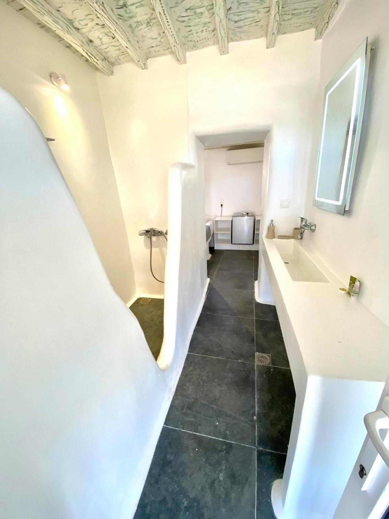 Mykonos Vibes Airport Studios And Apartments Mykonos Town 외부 사진