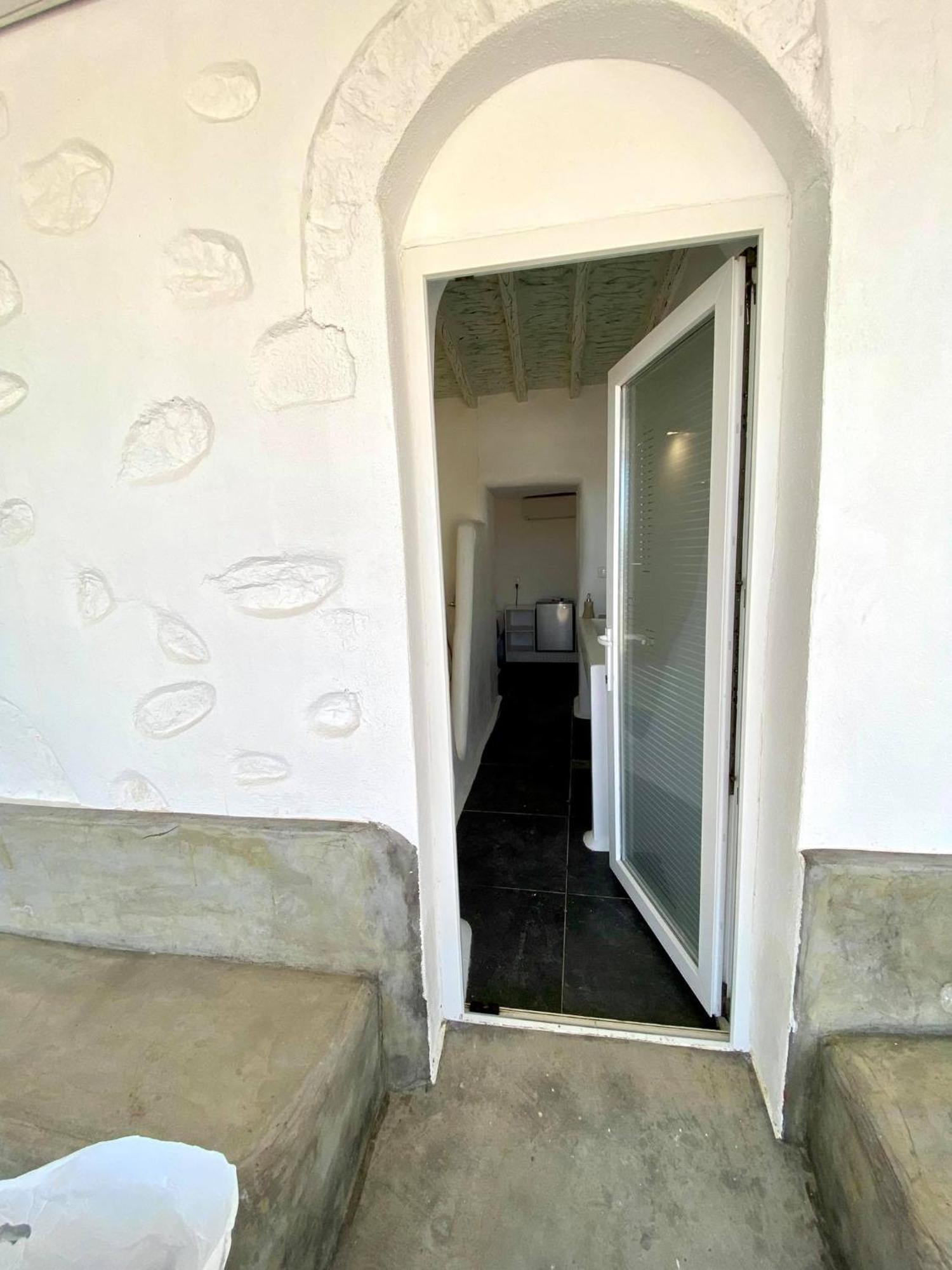 Mykonos Vibes Airport Studios And Apartments Mykonos Town 외부 사진