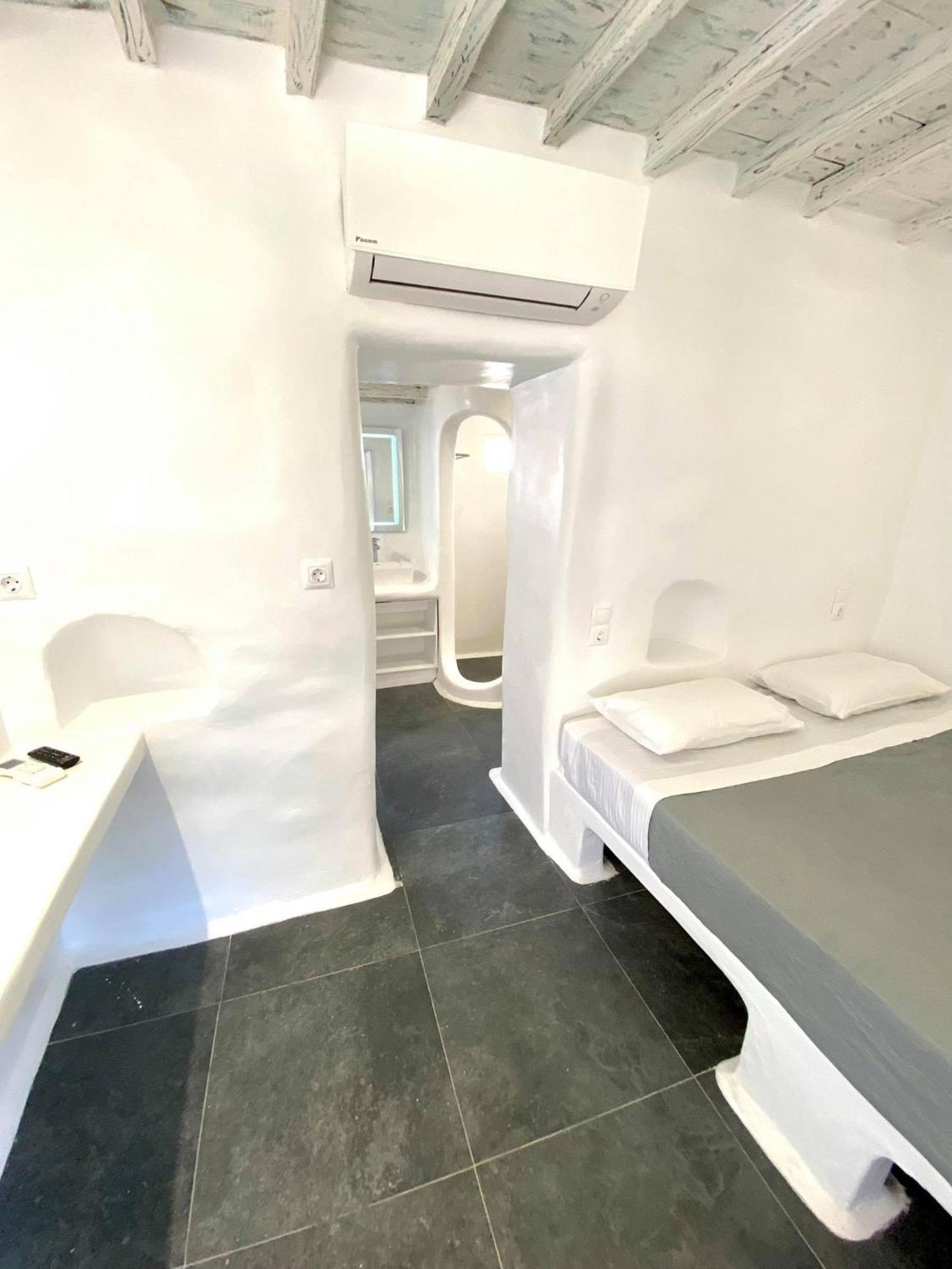 Mykonos Vibes Airport Studios And Apartments Mykonos Town 외부 사진