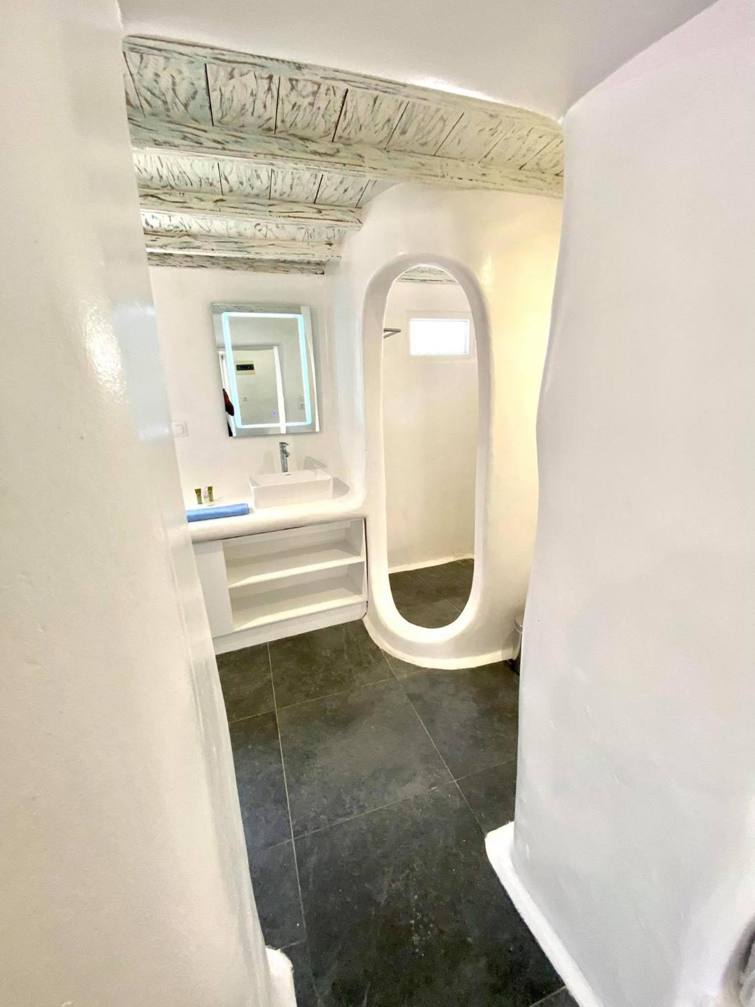 Mykonos Vibes Airport Studios And Apartments Mykonos Town 외부 사진